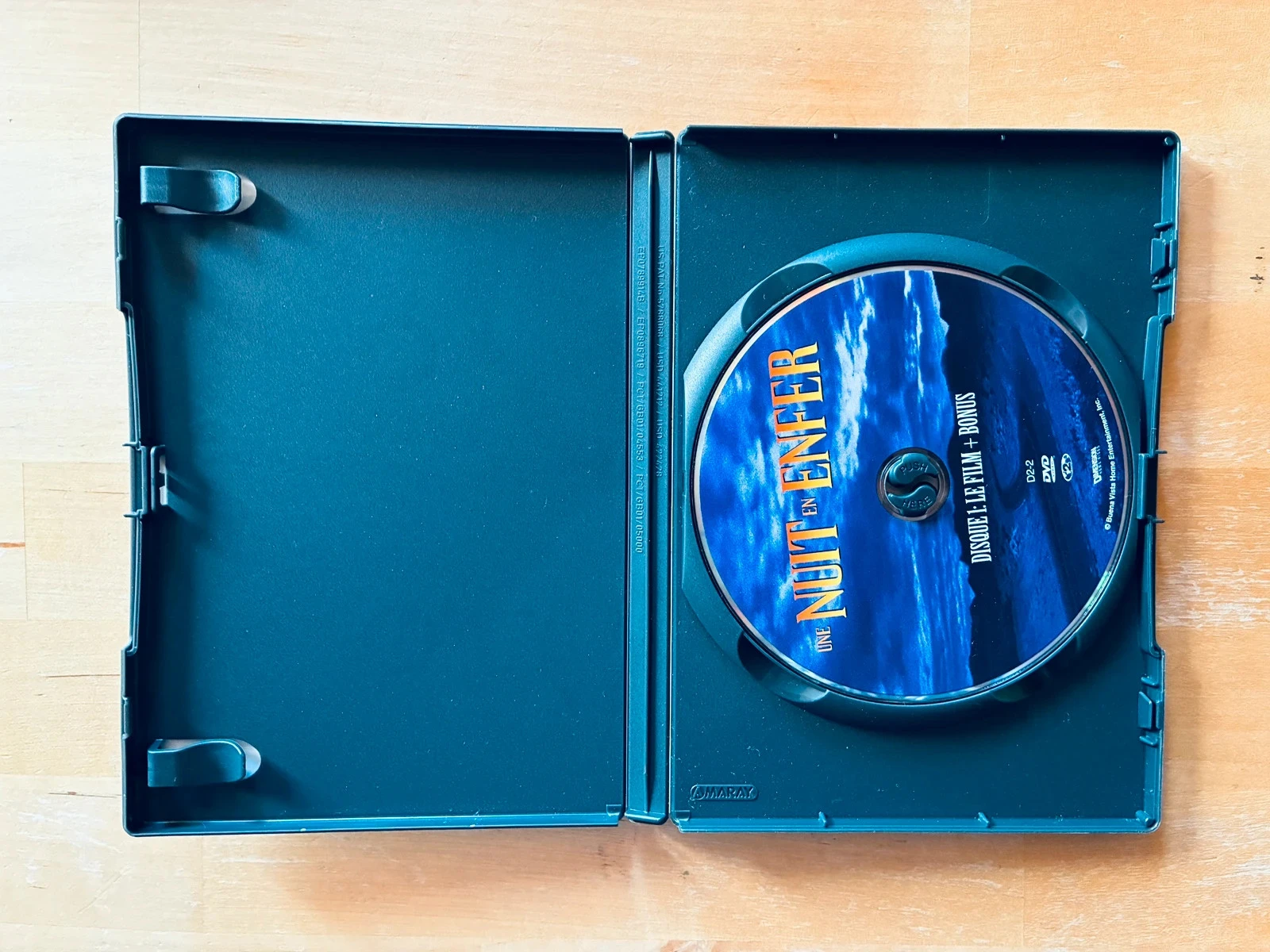 DVD Uma Noite no Inferno de Robert Rodriguez. – photo 2